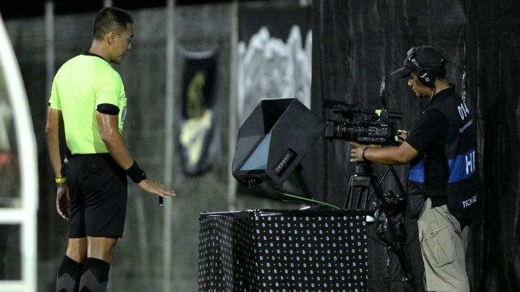 AFF U-23 Indonesia vs Vietnam Resmi Gunakan VAR