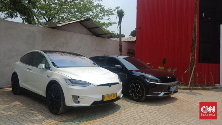 Biang Kerok Anjloknya Harga Jual Mobil Listrik Bekas Menurut Pedagang