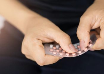 Viral, Pria Ketahuan Selingkuh Karena Tidak Membayar Pil KB di Apotek