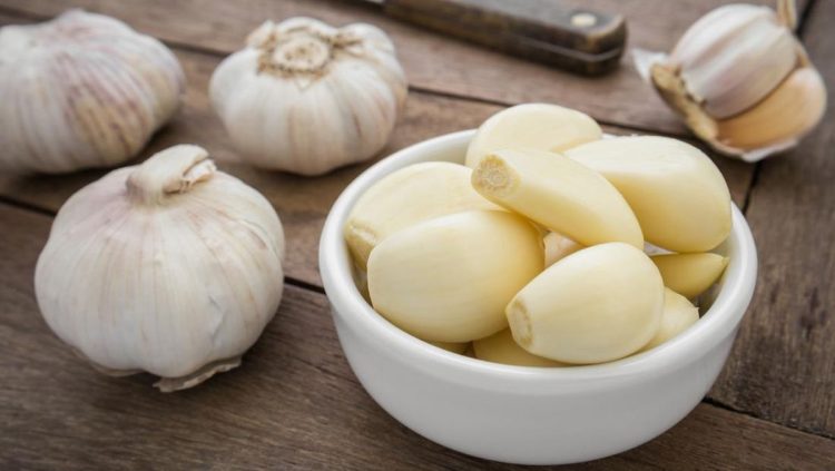 Manfaat Air Rebusan Bawang Putih dan 7 Khasiatnya yang Perlu Diketahui