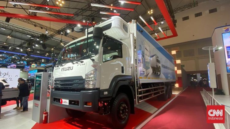 Isuzu Raih 969 SPK di GIIAS 2025