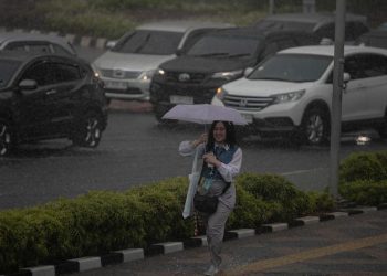 Hujan Masih Akan Turun di Wilayah Barat dan Tengah Indonesia Pekan Ini