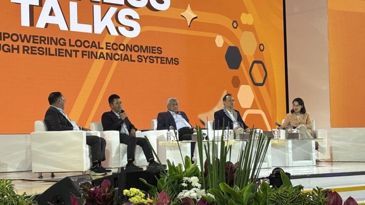 Dewan Komisioner Pastikan Menabung di Bank Aman