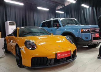 Cerita Pedagang Mobil Listrik Bekas Tetap Optimis Meski Harga Turun Drastis