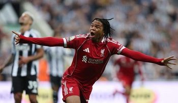 Wonderkid 16 Tahun Rio Ngumoha Penentu Kemenangan Liverpool