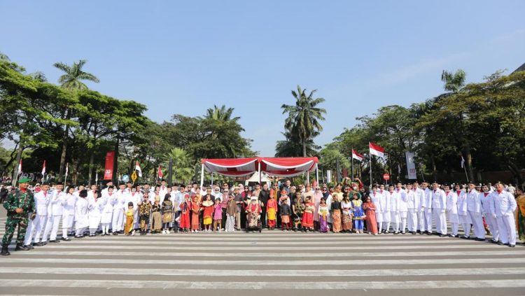 Gerakan Merdeka Tanpa Batas di HUT ke-80 RI oleh ParagonCorp
