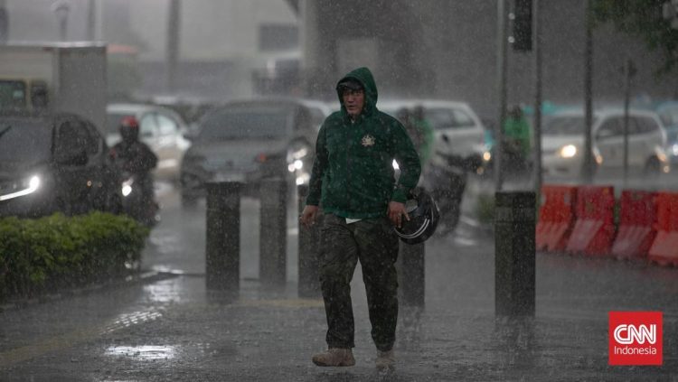 Hujan di Musim Kemarau Sampai Kapan Prediksi BMKG dan BRIN