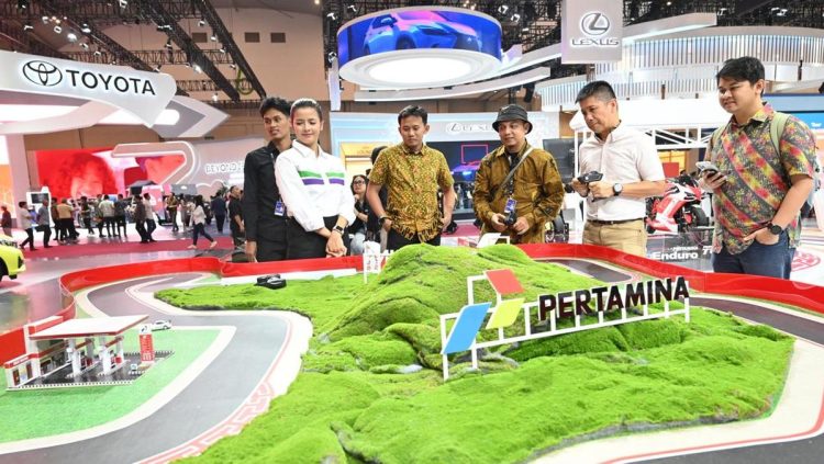 Pertamina Menjadi Pemenang Best Booth Interactive Experience di GIIAS 2025