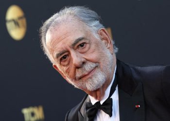 Sutradara film klasik memastikan kondisinya baik-baik saja setelah dirawat di rumah sakit