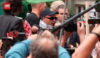 Mo Chara Kneecap Di Sidang Serukan Kebebasan Palestina