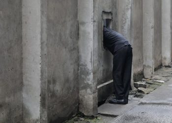 Pusat Makan Andalan Pekerja Lapar saat Jam Istirahat