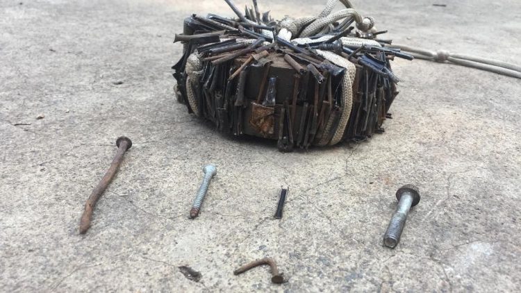 3 Jenis Ranjau Paku Paling Berbahaya yang Ditemukan di Jakarta