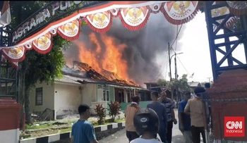 Asrama Polsek Serpong Terbakar Dalam Keadaan Kosong