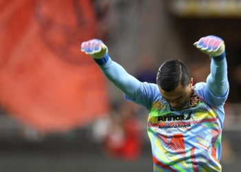 Pelatih Monchengladbach Dipecat Audero Gemilang