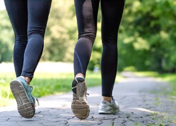 Studi Temukan Jalan Kaki Seperti Ini Kunci untuk Memperpanjang Umur