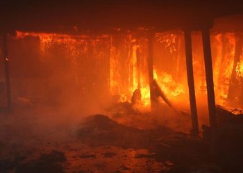 Kebakaran Menghanguskan Empat Ruko di Fatmawati Jakarta Selatan