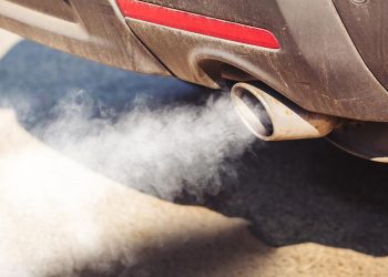 Menteri LH Sebut BBM Sulfur Tinggi Penyebab Polusi di Jakarta