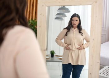 Rutin Konsumsi 9 Ramuan Herbal Ini Jika Ingin Menghilangkan Lemak Perut