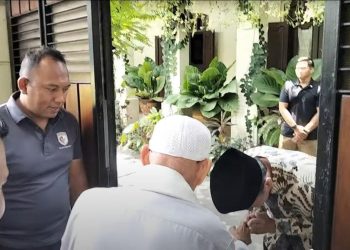 Jokowi Terima Kedatangan dan Sungkem kepada Abu Bakar Ba’asyir