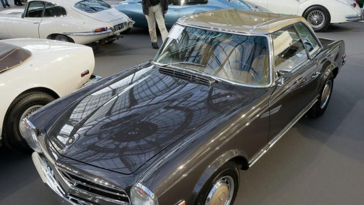 KPK Ungkap Metode Lelang Mercy yang Disita dari Ridwan Kamil