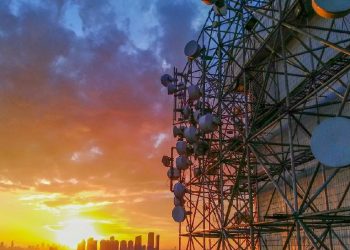 Asosiasi Menyuarakan Keluhan Tarif Regulasi Operator Seluler Tinggi