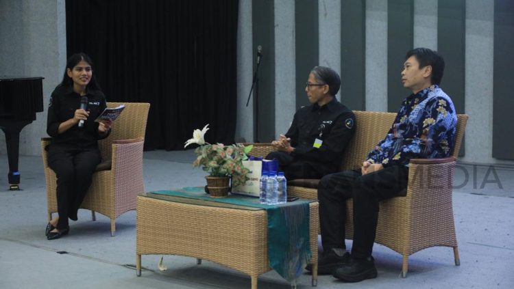 Mengajar Kembali untuk Mendorong Kreativitas dan Kepemimpinan