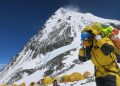 500 Pendaki Terjebak di Gunung Everest Akibat Cuaca Sangat Ekstrem