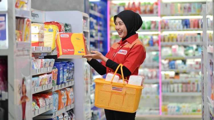 26 Tahun Melayani Negeri, Alfamart Perluas Dampak Sosial dan Internal