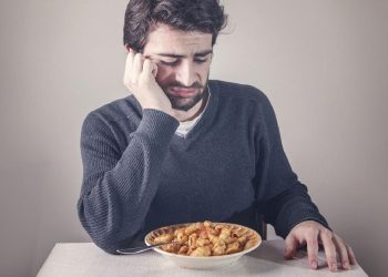 Tidak Makan Tidak Menurunkan Berat Badan, Justru Bisa Memicu Penyakit Ini