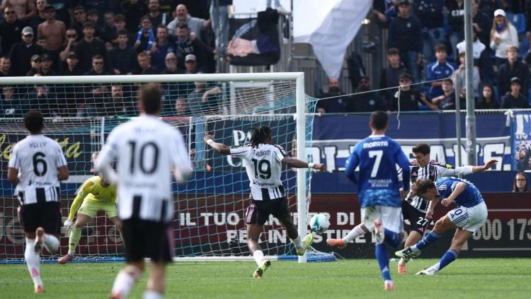 Juventus Terpukul 2-0 dalam Pertandingan Menggila
