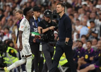 Madrid Tidak Akan Menjatuhkan Hukuman ke Vinicius Setelah Emosi Saat Diganti di El Clasico
