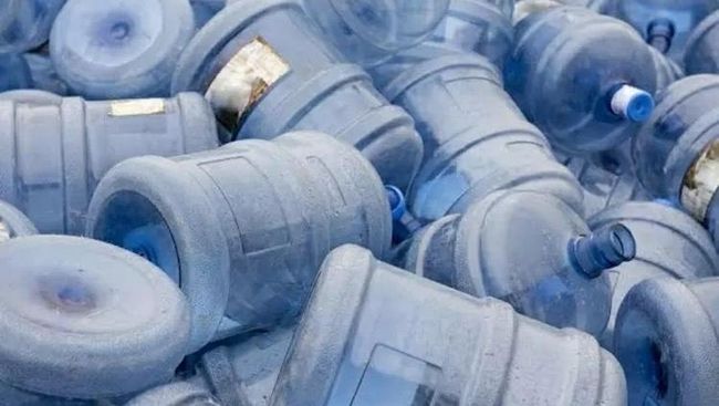 Air Mineral atau Air Demineral, Mana yang Lebih Baik untuk Kesehatan?