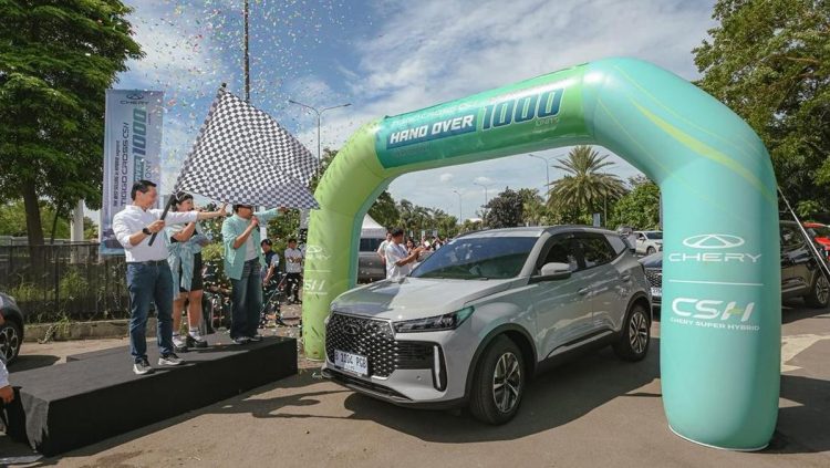 Serah Terima 1.000 Unit Tiggo Hybrid kepada Konsumen