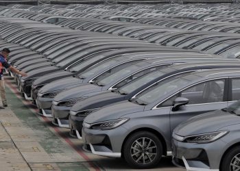 Mobil Listrik Bantu Atasi Krisis Iklim Menurut BMKG, Bagaimana Caranya?