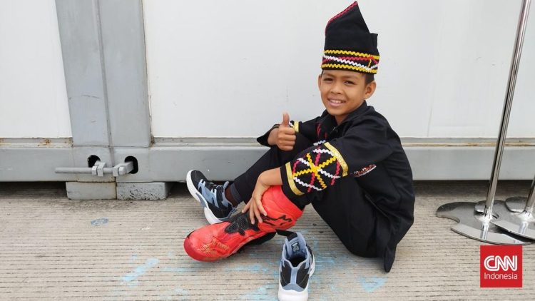 Kata-kata Anak Pacu Jalur Setelah Menerima Sepatu Marquez di Mandalika
