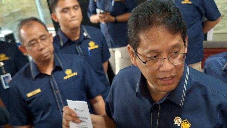 Pegawai DJBC Nongkrong di Starbuck Dilaporkan Marah Purbaya, Ancaman Pemecatan