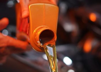 Cara Membaca Kode pada Kemasan Oli Mesin Kendaraan