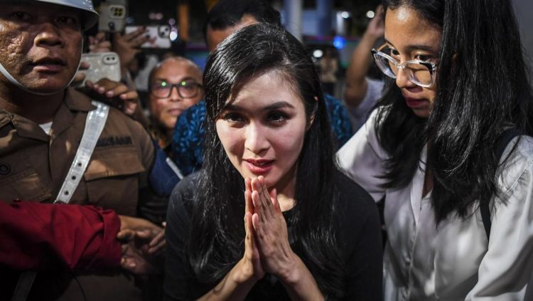 Sandra Dewi Lepaskan Keberatan, Aset Sitaan Akan Dilelang oleh Kejaksaan Agung