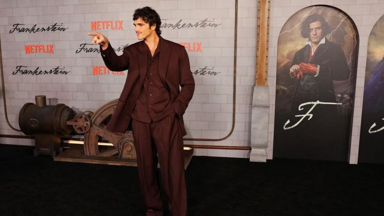 Jacob Elordi Siap Menghidupkan Kembali Frankenstein Karya Guillermo del Toro