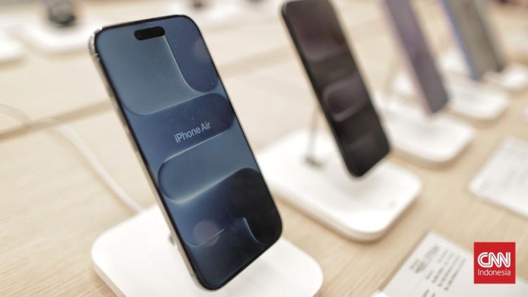 iPhone Air Tidak Laku, Produksi Akan Dikirim Berkurang