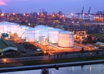 Harga Minyak Turun Setelah Pelabuhan Ekspor Utama Rusia Kembali Beroperasi