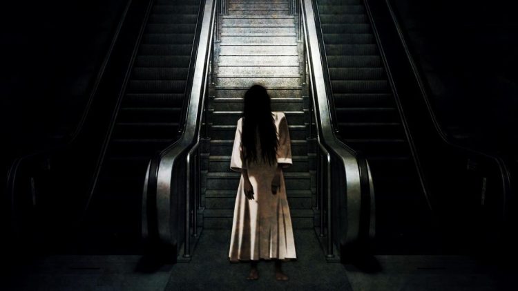 Asal-usul Legenda Kuntilanak dan Mengapa Hantu Digambarkan Sebagai Perempuan