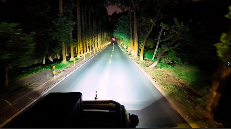 Makin Terang dan Canggih, Teknologi Lampu Mobil Masa Kini