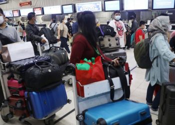 Hati-hati Biaya Tambahan, 6 Tips Hindari Kelebihan Bagasi Saat Naik Pesawat