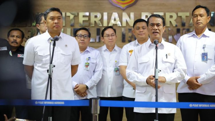 Mentan Dipuji Peternak Karena Stabilitas Harga Telur