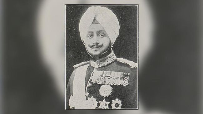 Kisah Raja Muda 9 Tahun dengan Koleksi Berlian dan 44 Mobil Mewah