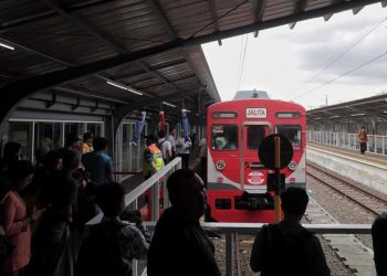Tradisi Last Run KAI, Perpisahan 3 Seri KRL Eks Jepang