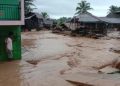 Banjir Bandang Hancurkan Ribuan Rumah, Pengantin Baru Menjadi Korban