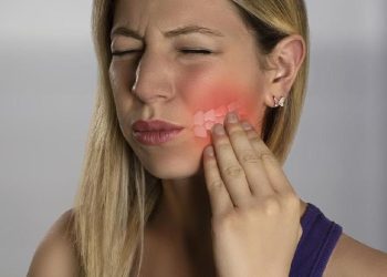 Gigi Goyang? Waspadai Tanda Diabetes yang Makin Parah