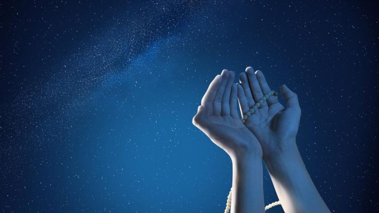 Doa Penutup dan Awal Tahun Baru dalam Bahasa Arab, Latin, dan Artinya